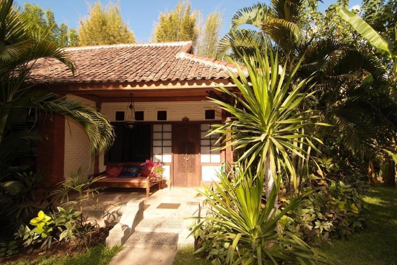 Pondok Sari Beach Bungalow Pemuteran  Exterior photo