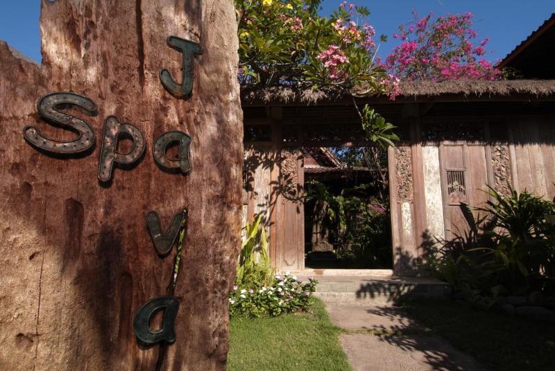 Pondok Sari Beach Bungalow Pemuteran  Exterior photo